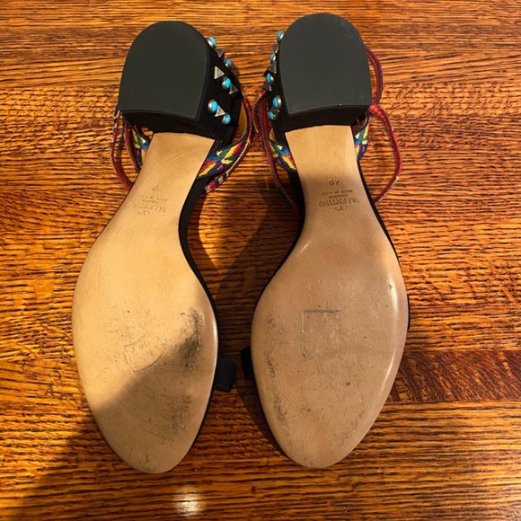 Valentino Garavani studded sandals size 10 - Picture 7 of 10